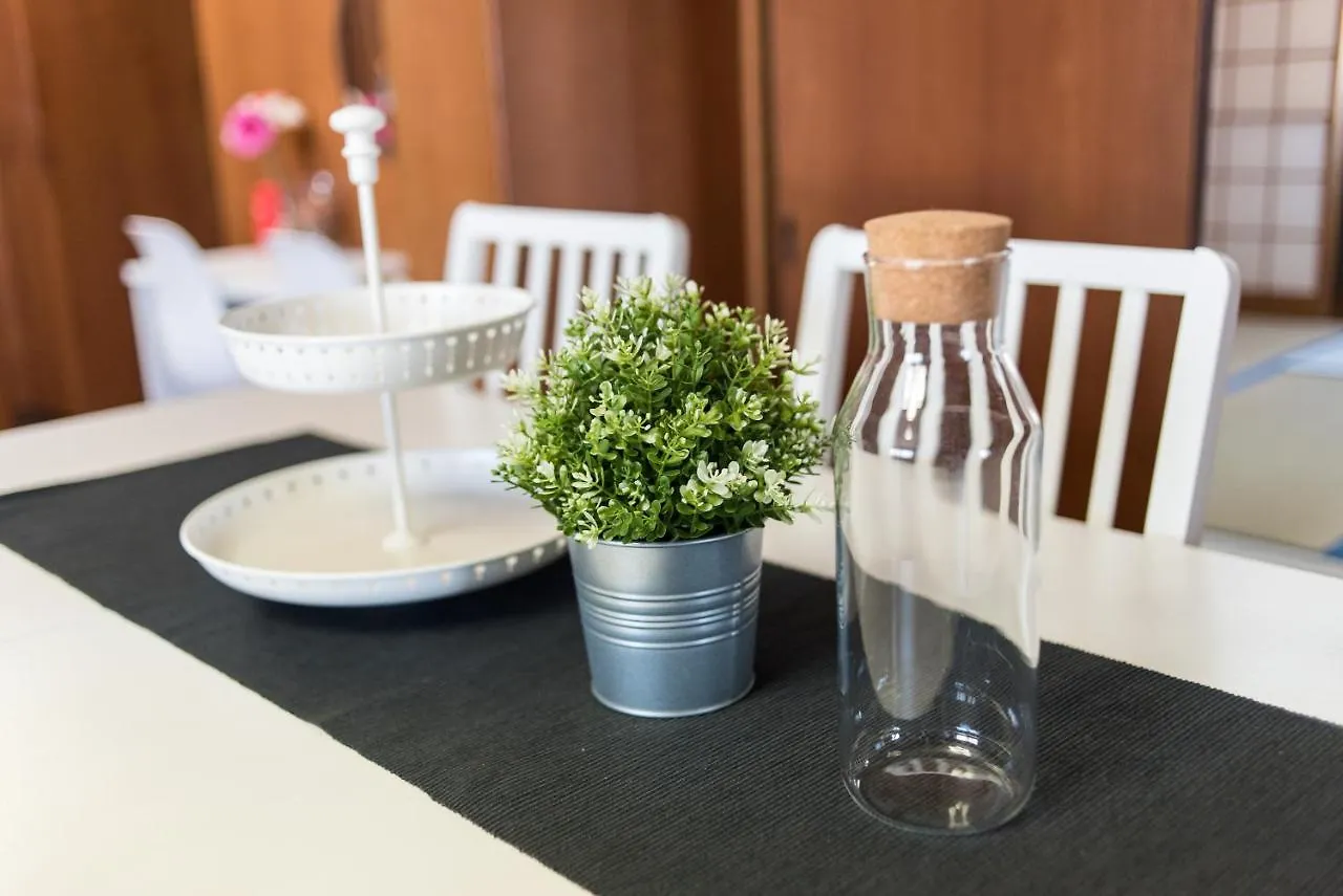 Teradaya Osaka Ryokan 150m2 寺田屋大阪旅館 your own property sweet home in 大阪 0*,  日本